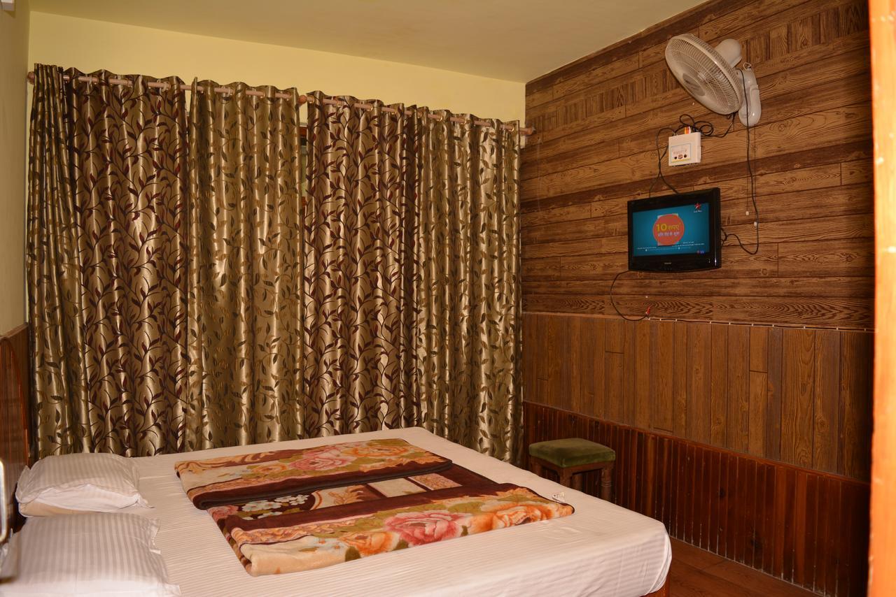 Hotel Tashila Manāli Zewnętrze zdjęcie