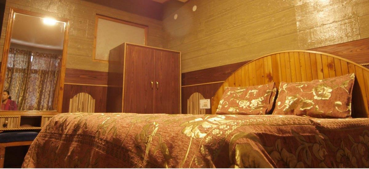 Hotel Tashila Manāli Zewnętrze zdjęcie
