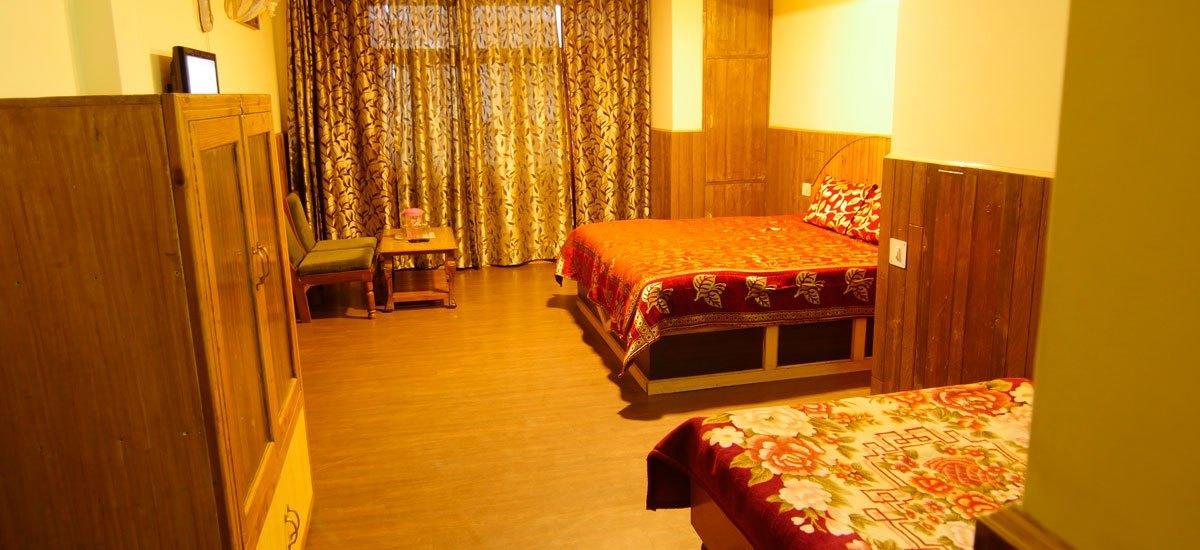 Hotel Tashila Manāli Zewnętrze zdjęcie