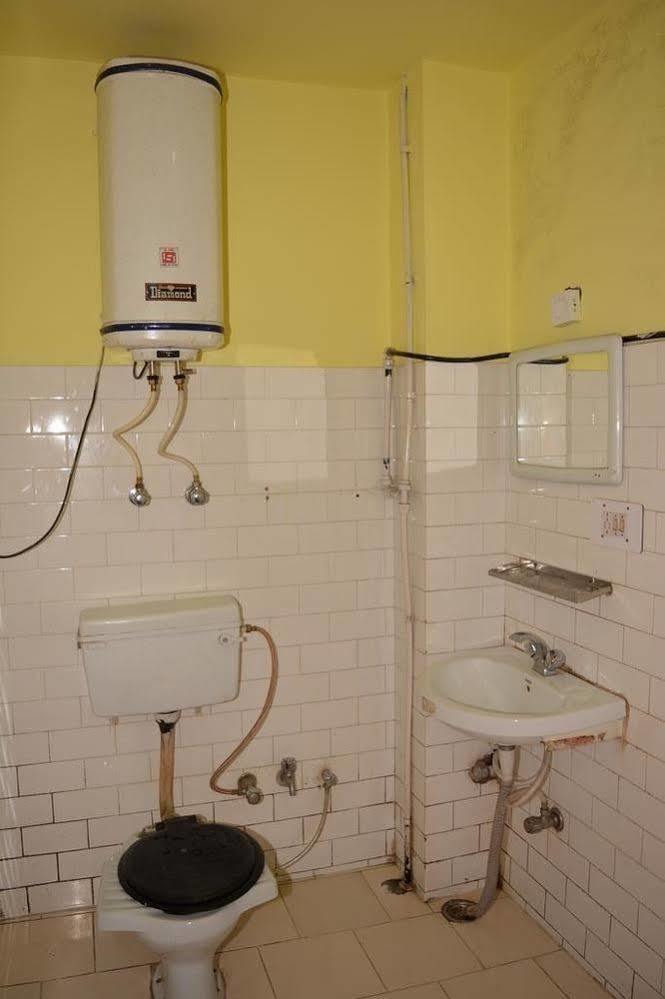 Hotel Tashila Manāli Zewnętrze zdjęcie